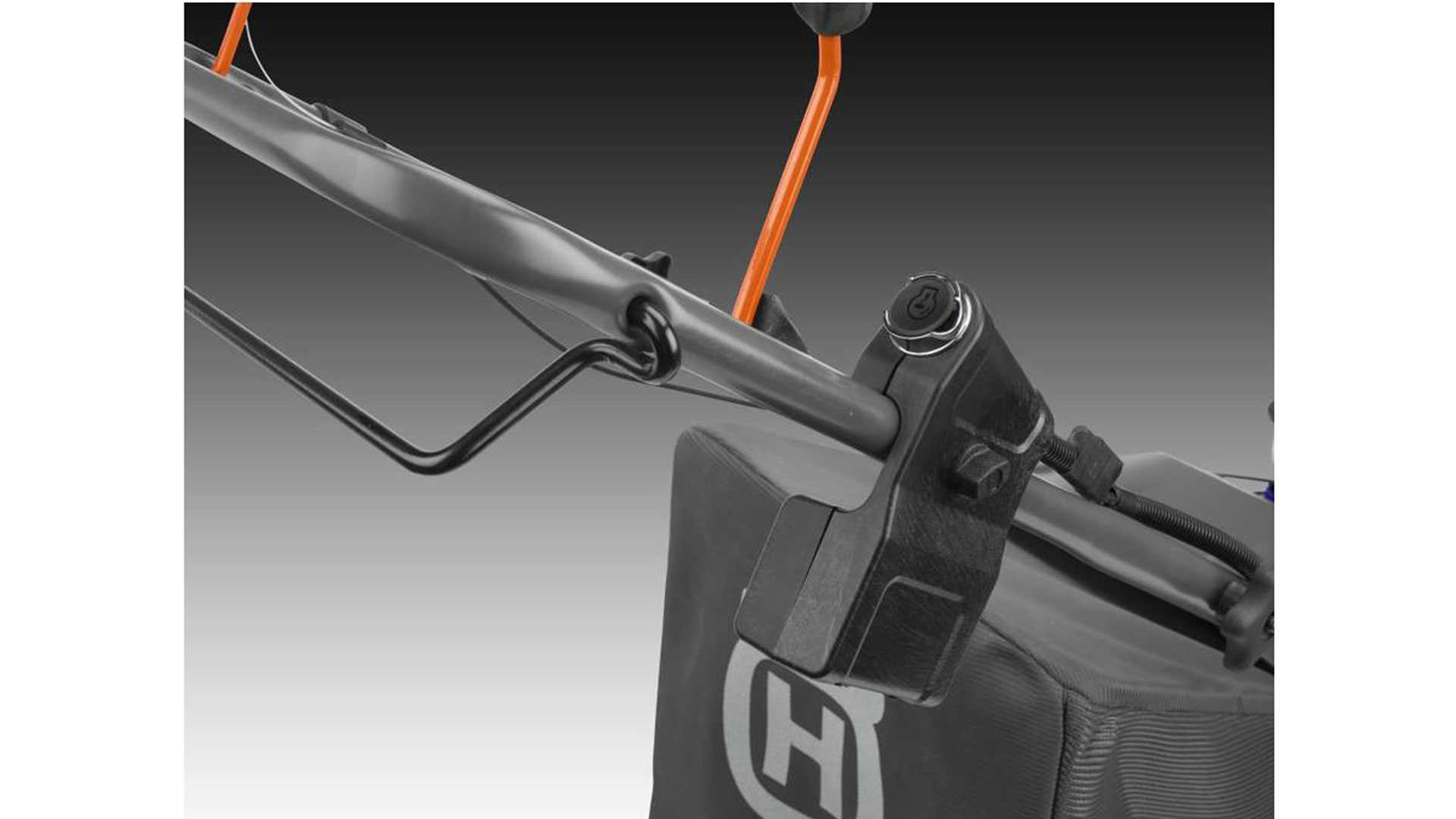 Husqvarna lc221fhe 2025